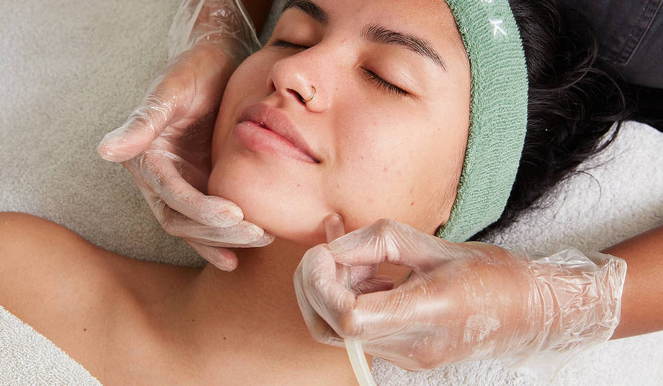 This ‘City Cleanse’ Facial Is The Ultimate Skin Detox For Londoners • SKINWORK